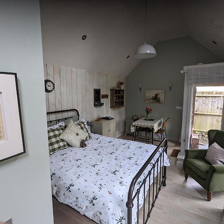 The Dorm Bed And Breakfast Eccleshall Bagian luar foto