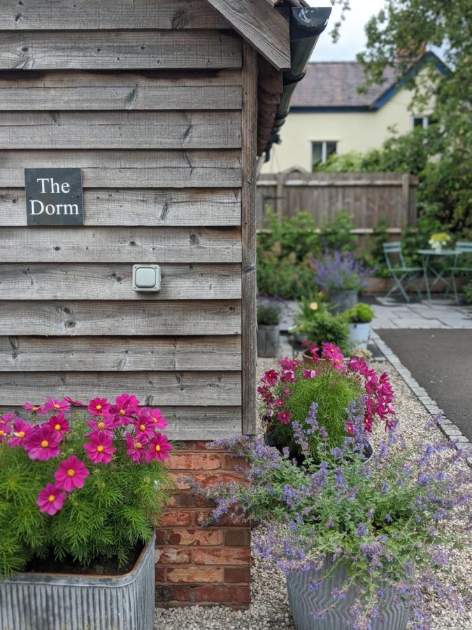 The Dorm Bed And Breakfast Eccleshall Bagian luar foto